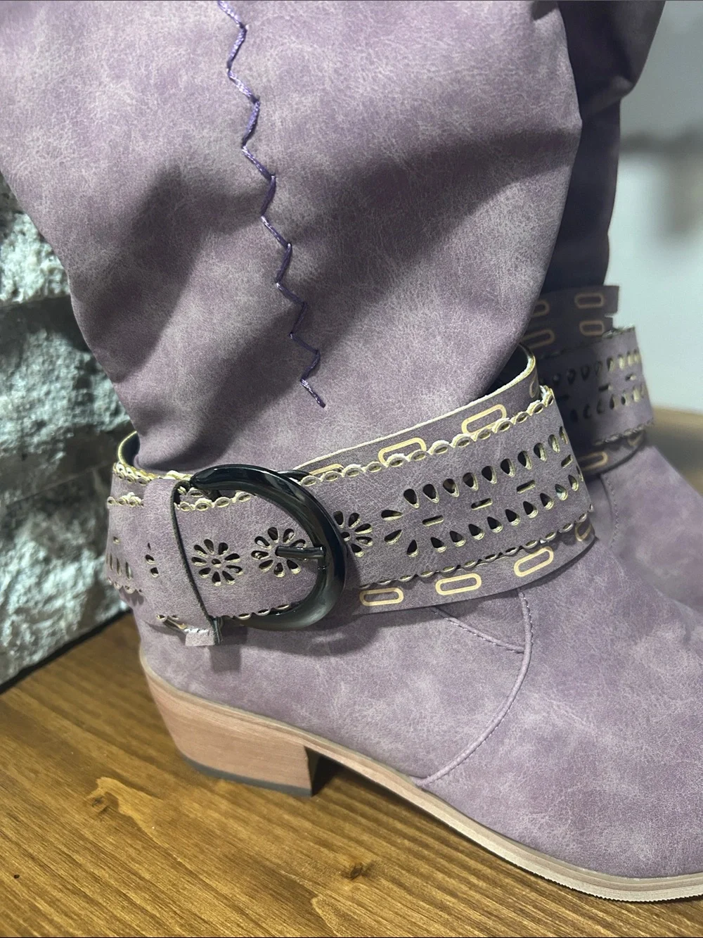 Women's Lavender faux suede Mid-Calf Western Boots NEW size 8 (39)